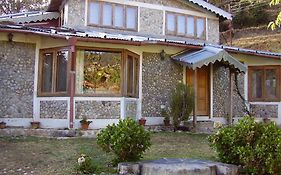 Woodside Retreat